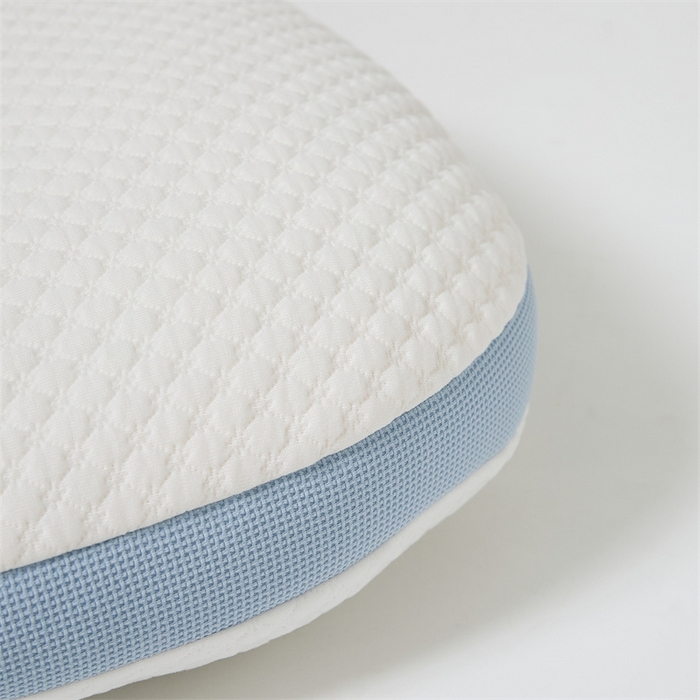 91家纺网 家纺一手货源 找家纺 境月枕芯坊 2023新款针织提花超柔miumiu枕 浅蓝 48*74cm