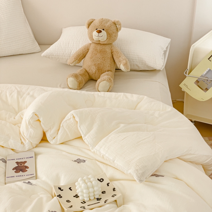 91家纺网 家纺一手货源 找家纺 木楌家居 2025新款全棉皱皱纱刺绣款被芯-风格二 小飞象