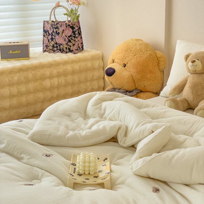 91家纺网 家纺一手货源 找家纺 木楌家居 2025新款全棉皱皱纱刺绣款被芯-风格二 幸运熊