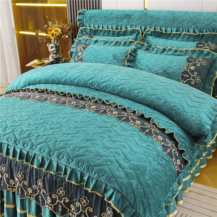 91家纺网 家纺一手货源 找家纺 新款心心相印蕾丝款水晶绒保暖床裙四件套 心心相印蕾丝款-翡翠绿