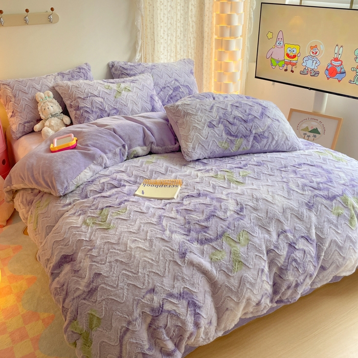 91家纺网 家纺一手货源 找家纺 安哆啦家纺 2024新款加厚9斤印花獭兔毛绒兔兔绒剪花刷花牛奶绒四件套 浪漫玫瑰