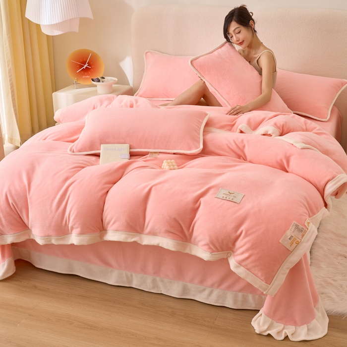 91家纺网 家纺一手货源 找家纺 21度C 2023新款加厚保暖云朵牛奶绒四件套 云朵包边款-浅粉