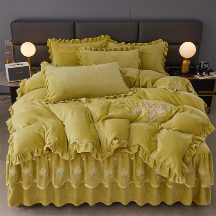 恒爱家纺 2023新款牡丹花开床裙牛奶绒三件套 暗黄