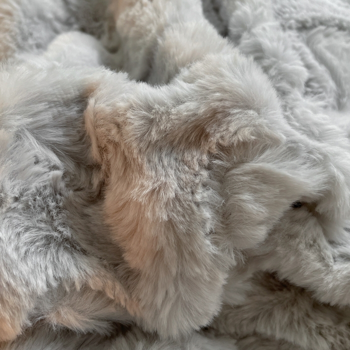 91家纺网 家纺一手货源 找家纺 安哆啦家纺 2024新款加厚9斤印花獭兔毛绒兔兔绒剪花刷花牛奶绒四件套 星光