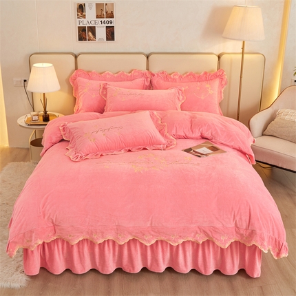 91家纺网 家纺一手货源 找家纺 恒爱家纺 2023新款宝宝绒花好月圆床单款四件套 欧韵粉