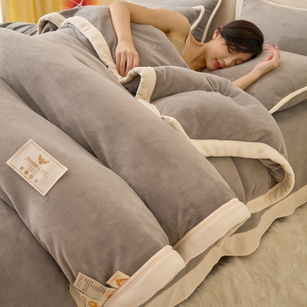 21度C 2023新款加厚保暖云朵牛奶绒四件套 云朵包边款-烟灰