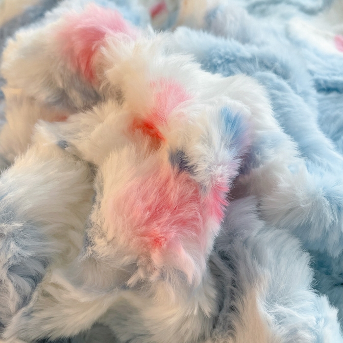 91家纺网 家纺一手货源 找家纺 安哆啦家纺 2024新款加厚9斤印花獭兔毛绒兔兔绒剪花刷花牛奶绒四件套 花园兔兔