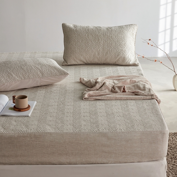 91家纺网 家纺一手货源 找家纺 （总）安莱生活 2023年新品亚麻夹棉床笠及夹棉床笠三件套