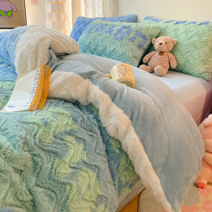 91家纺网 家纺一手货源 找家纺 安哆啦家纺 2024新款加厚9斤印花獭兔毛绒兔兔绒剪花刷花牛奶绒四件套 印象派