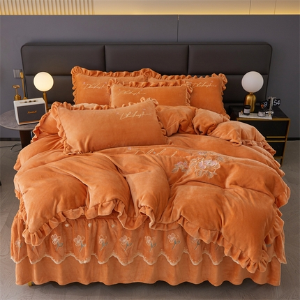 91家纺网 家纺一手货源 找家纺 （总）恒爱家纺 2023新款牡丹花开床裙款牛奶绒四件套