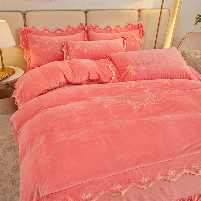 91家纺网 家纺一手货源 找家纺 恒爱家纺 2023新款宝宝绒花好月圆床单款四件套 梦想粉