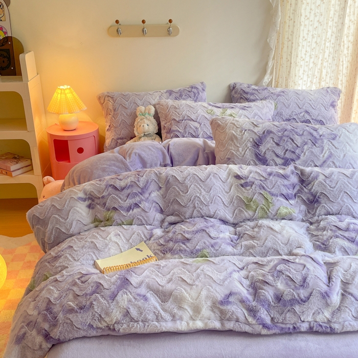 91家纺网 家纺一手货源 找家纺 安哆啦家纺 2024新款加厚9斤印花獭兔毛绒兔兔绒剪花刷花牛奶绒四件套 浪漫玫瑰