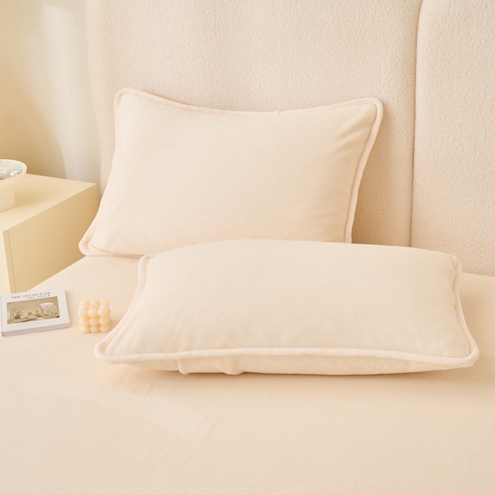 91家纺网 家纺一手货源 找家纺 21度C 2023新款加厚保暖云朵牛奶绒四件套 云朵包边款-奶白