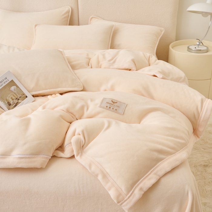 91家纺网 家纺一手货源 找家纺 21度C 2023新款加厚保暖云朵牛奶绒四件套 云朵包边款-奶白