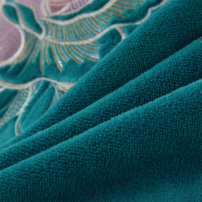 91家纺网 家纺一手货源 找家纺 恒爱家纺 2023新款牡丹花开床裙款牛奶绒四件套 宾利蓝