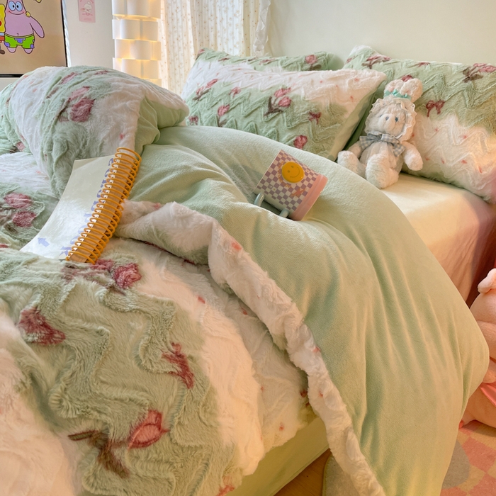 91家纺网 家纺一手货源 找家纺 安哆啦家纺 2024新款加厚9斤印花獭兔毛绒兔兔绒剪花刷花牛奶绒四件套 郁金香