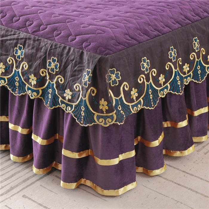 91家纺网 家纺一手货源 找家纺 新款心心相印蕾丝款床裙 心心相印蕾丝款-高贵紫