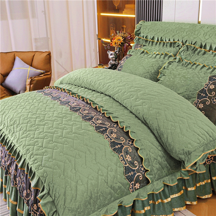 91家纺网 家纺一手货源 找家纺 新款心心相印蕾丝款水晶绒保暖床裙四件套 心心相印蕾丝款-橄榄绿