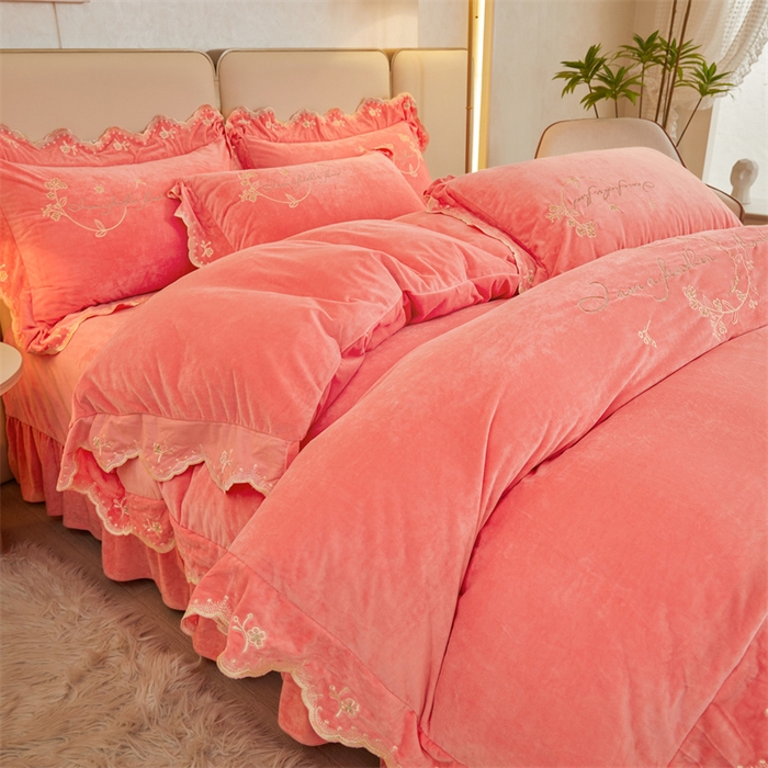 91家纺网 家纺一手货源 找家纺 恒爱家纺 2023新款宝宝绒花好月圆床单款四件套 梦想粉