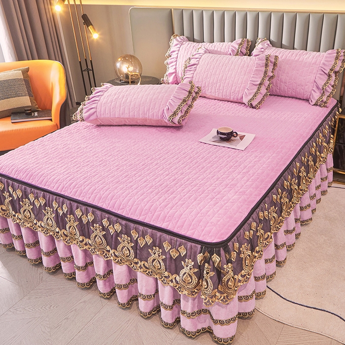 91家纺网 家纺一手货源 找家纺 虹星家纺 2023新款牛奶绒夹棉蕾丝可拆卸床裙系列单床裙 梦幻巴黎 柔紫