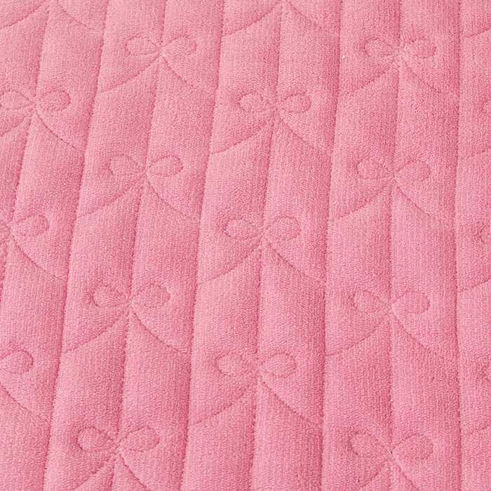 91家纺网 家纺一手货源 找家纺 虹星家纺 2023新款牛奶绒夹棉蕾丝可拆卸床裙系列单床裙 梦幻巴黎 胭脂