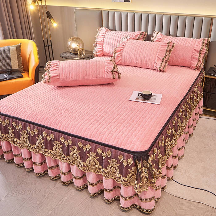 91家纺网 家纺一手货源 找家纺 虹星家纺 2023新款牛奶绒夹棉蕾丝可拆卸床裙系列单床裙 梦幻巴黎 蜜玉