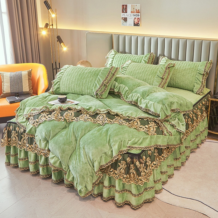 91家纺网 家纺一手货源 找家纺 虹星家纺 2023新款牛奶绒夹棉蕾丝可拆卸床裙系列四件套 梦幻巴黎 果绿