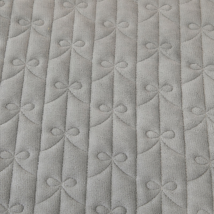 91家纺网 家纺一手货源 找家纺 虹星家纺 2023新款牛奶绒夹棉蕾丝可拆卸床裙系列单床裙 梦幻巴黎 时尚灰