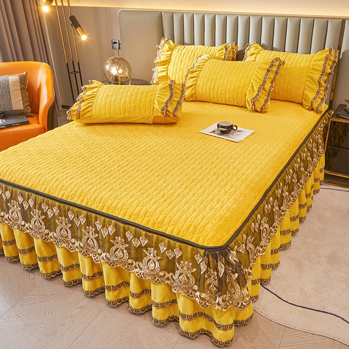 91家纺网 家纺一手货源 找家纺 虹星家纺 2023新款牛奶绒夹棉蕾丝可拆卸床裙系列单床裙 酒梦幻巴黎 柠檬黄