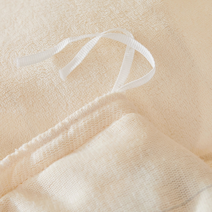 91家纺网 家纺一手货源 找家纺 虹星家纺 2023新款牛奶绒夹棉蕾丝可拆卸床裙系列四件套 梦幻巴黎 奶白