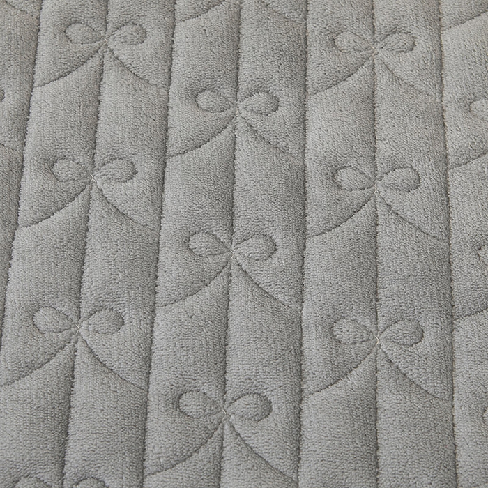 91家纺网 家纺一手货源 找家纺 虹星家纺 2023新款牛奶绒夹棉蕾丝可拆卸床裙系列单床裙 梦幻巴黎 时尚灰