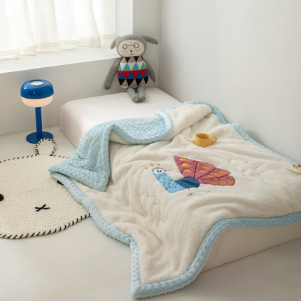 91家纺网 家纺一手货源 找家纺 （总）喜多兔儿童家纺 2023新款羊羔绒3D抗菌豆豆绒毯