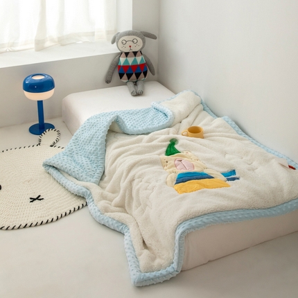喜多兔儿童家纺 2023新款羊羔绒3D抗菌豆豆绒毯 蓝色心动宝贝熊
