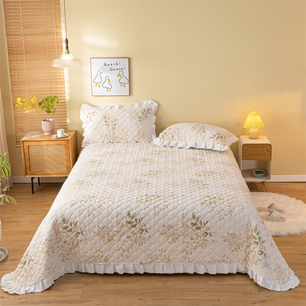 91家纺网 家纺一手货源 找家纺 飞轮海蚊帐 2023新款J-1牛奶绒多功能夹棉花边床盖 仙草