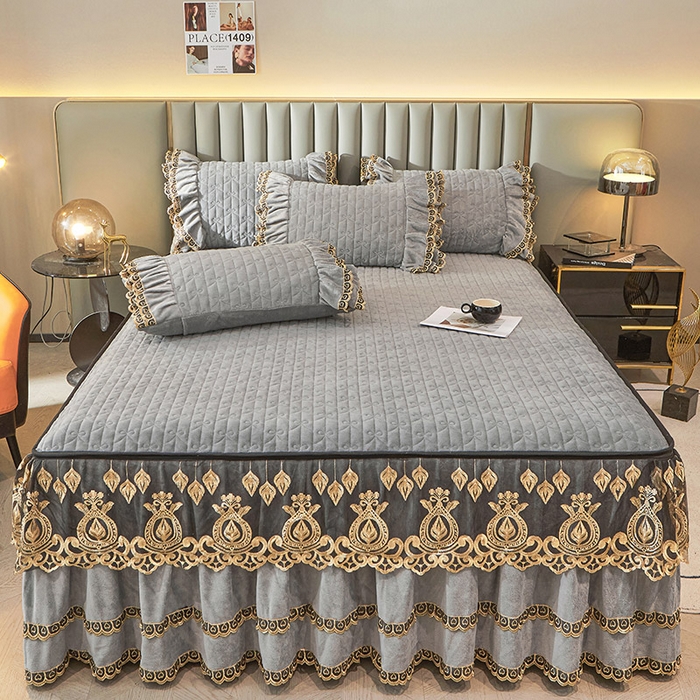 91家纺网 家纺一手货源 找家纺 虹星家纺 2023新款牛奶绒夹棉蕾丝可拆卸床裙系列单床裙 梦幻巴黎 时尚灰