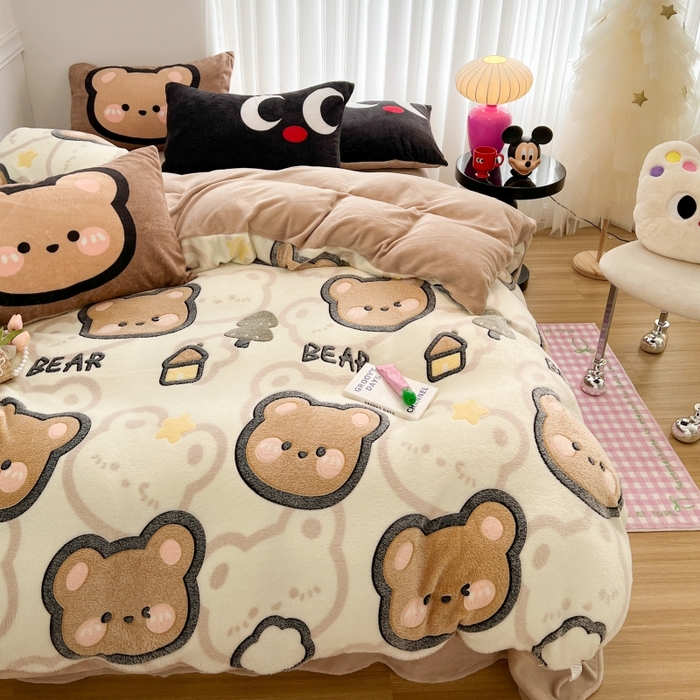 91家纺网 家纺一手货源 找家纺 顾里家纺 2023新款ins韩风∙立体牛奶雪花绒系列四件套 小树熊