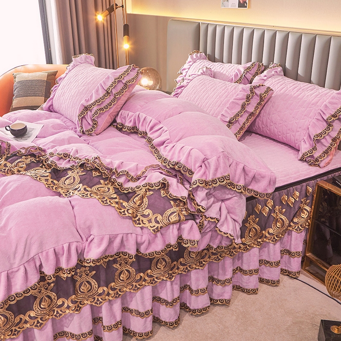 91家纺网 家纺一手货源 找家纺 虹星家纺 2023新款牛奶绒夹棉蕾丝可拆卸床裙系列四件套 梦幻巴黎 柔紫