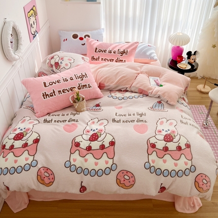 91家纺网 家纺一手货源 找家纺 （总）顾里家纺 2023新款ins韩风∙立体牛奶雪花绒系列四件套