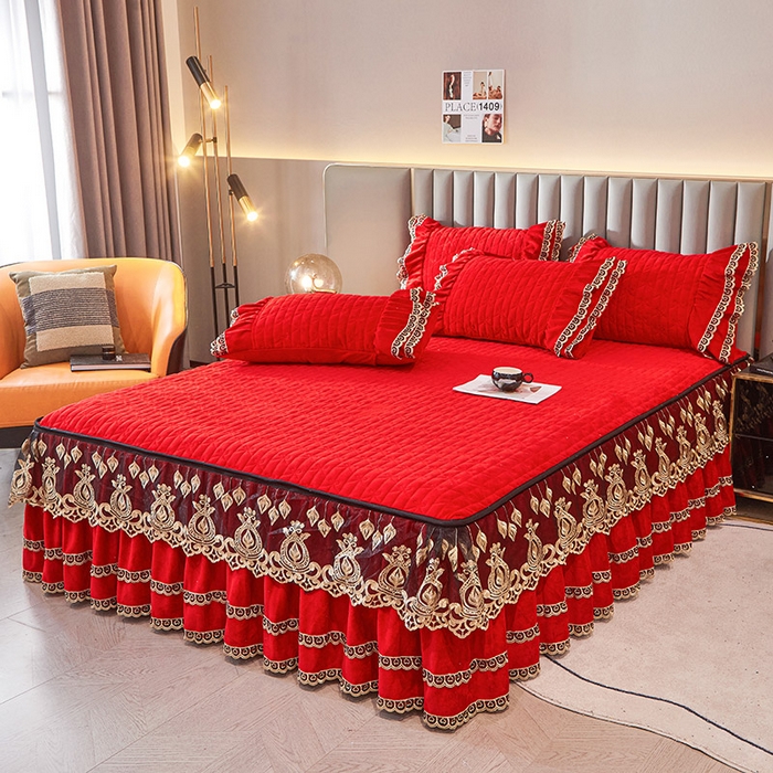 91家纺网 家纺一手货源 找家纺 虹星家纺 2023新款牛奶绒夹棉蕾丝可拆卸床裙系列单床裙 梦幻巴黎 大红