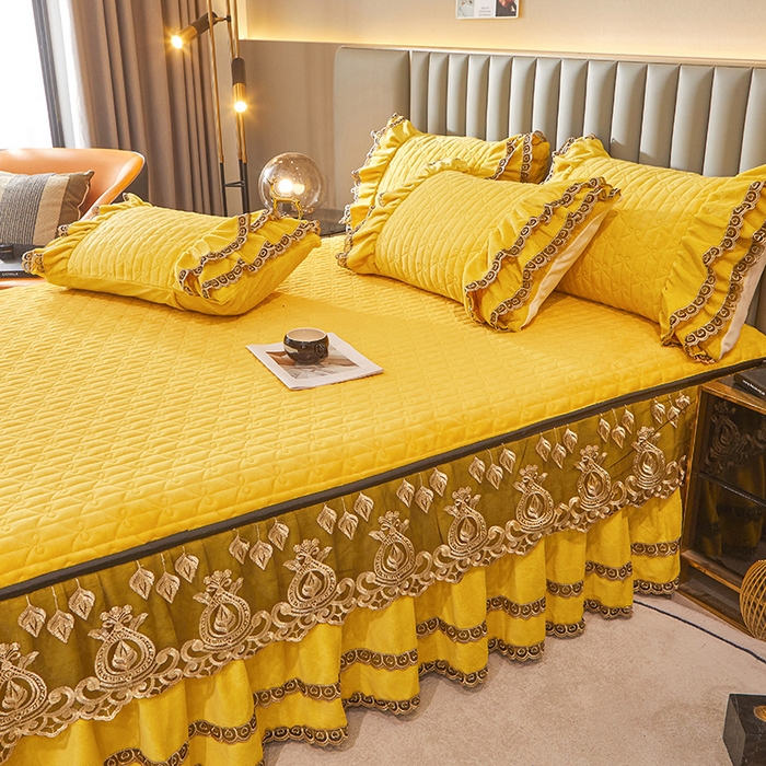 91家纺网 家纺一手货源 找家纺 虹星家纺 2023新款牛奶绒夹棉蕾丝可拆卸床裙系列单床裙 酒梦幻巴黎 柠檬黄