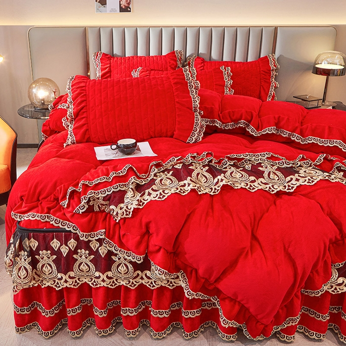 91家纺网 家纺一手货源 找家纺 虹星家纺 2023新款牛奶绒夹棉蕾丝可拆卸床裙系列四件套 梦幻巴黎 大红