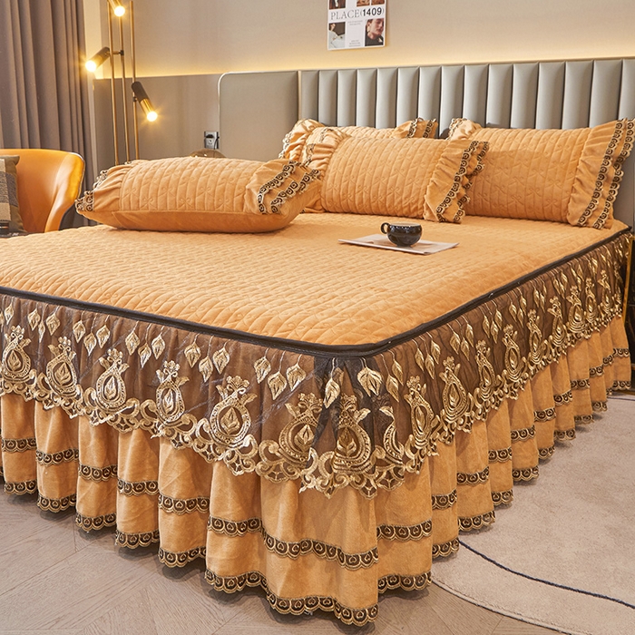 91家纺网 家纺一手货源 找家纺 虹星家纺 2023新款牛奶绒夹棉蕾丝可拆卸床裙系列单床裙 梦幻巴黎 暖杏