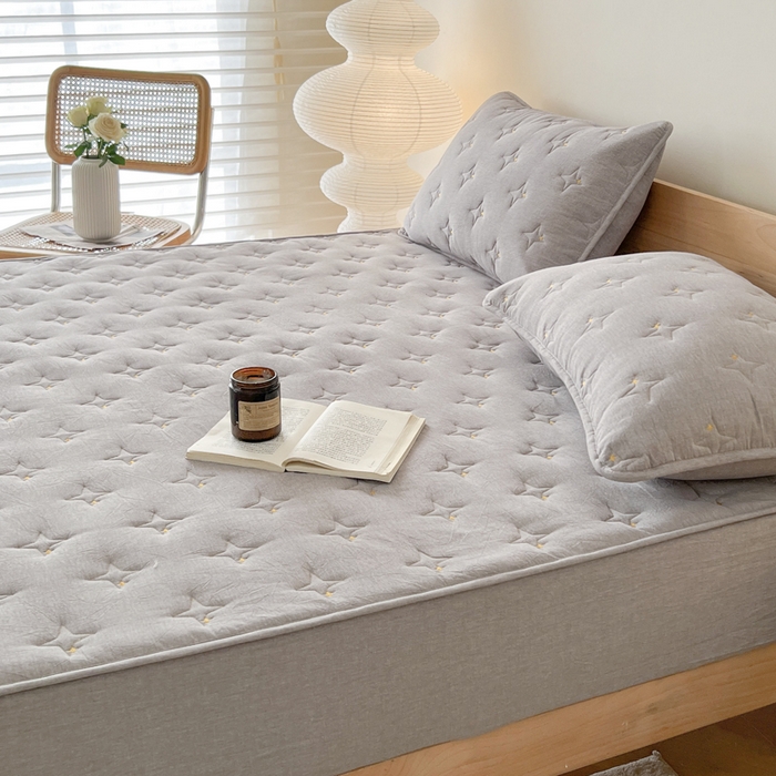 91家纺网 家纺一手货源 找家纺 尊康家纺（原磊科） 2024新款全棉色织大豆夹棉床笠防水床笠-浓情蜜意 灰色