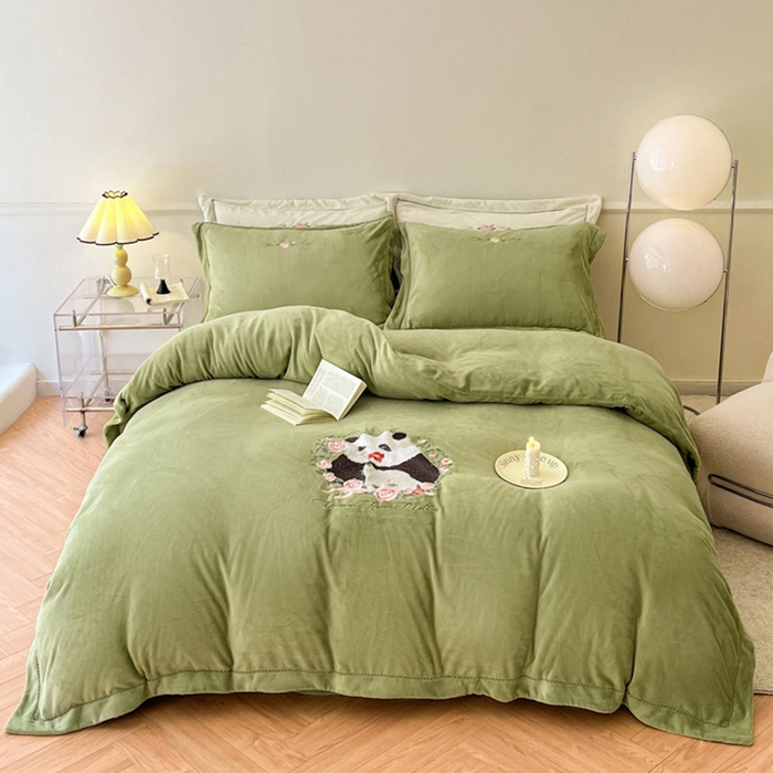 91家纺网 家纺一手货源 找家纺 秀色家纺 2025新款专版ins风熊猫花花双面牛奶绒四件套加厚加绒冬季 熊猫花花-抹茶绿