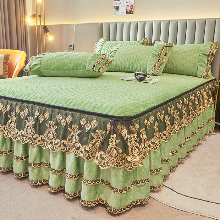 91家纺网 家纺一手货源 找家纺 虹星家纺 2023新款牛奶绒夹棉蕾丝可拆卸床裙系列单床裙 梦幻巴黎 果绿