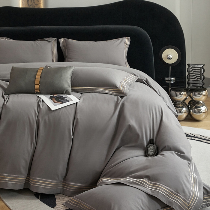 91家纺网 家纺一手货源 找家纺 安妮家居 2023新款全棉轻磨毛刺绣四件套-奥斯汀 高级灰