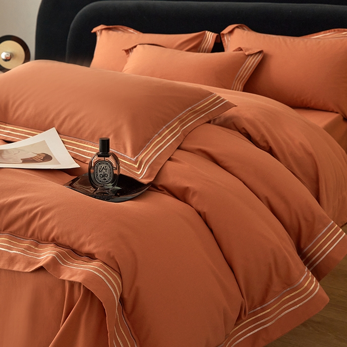 91家纺网 家纺一手货源 找家纺 安妮家居 2023新款全棉轻磨毛刺绣四件套-奥斯汀 爱玛橙