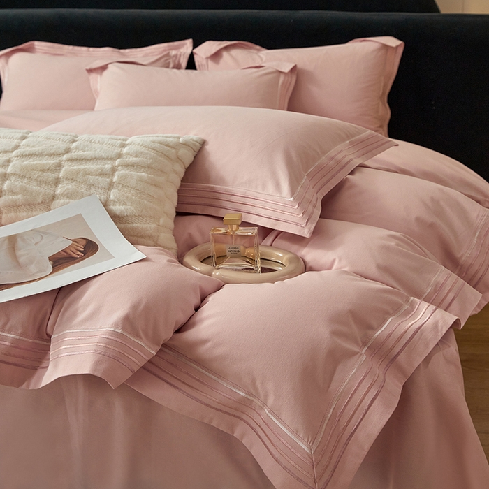 91家纺网 家纺一手货源 找家纺 安妮家居 2023新款全棉轻磨毛刺绣四件套-奥斯汀 胭脂粉