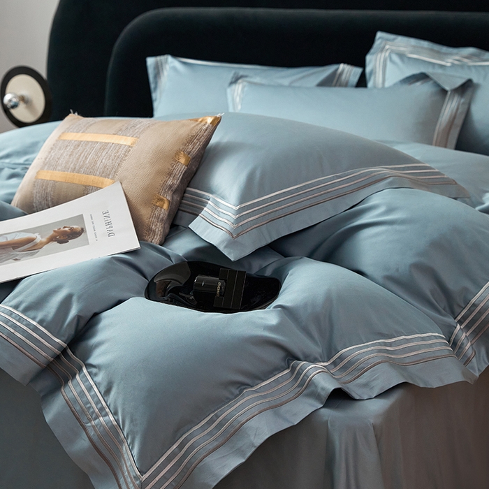 91家纺网 家纺一手货源 找家纺 安妮家居 2023新款全棉轻磨毛刺绣四件套-奥斯汀 蔚蓝