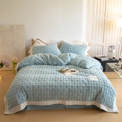 91家纺网 家纺一手货源 找家纺 （总）名品优仓 2023新款A面兔毛绒B面牛奶绒系列四件套-布兰妮